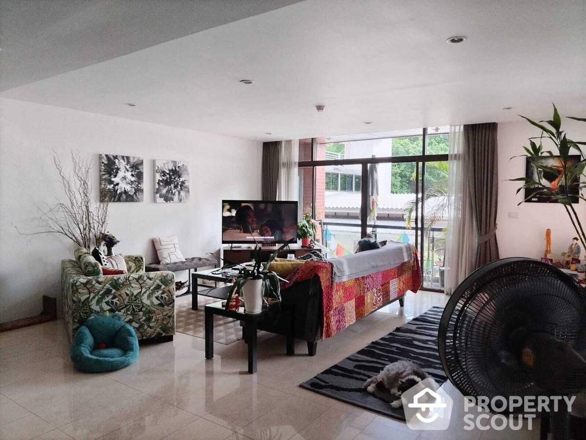 For SaleCondoOnnut, Udomsuk : 3-BR Condo at Baan Ananda Condo Sukhumvit 61 near BTS Thong Lor