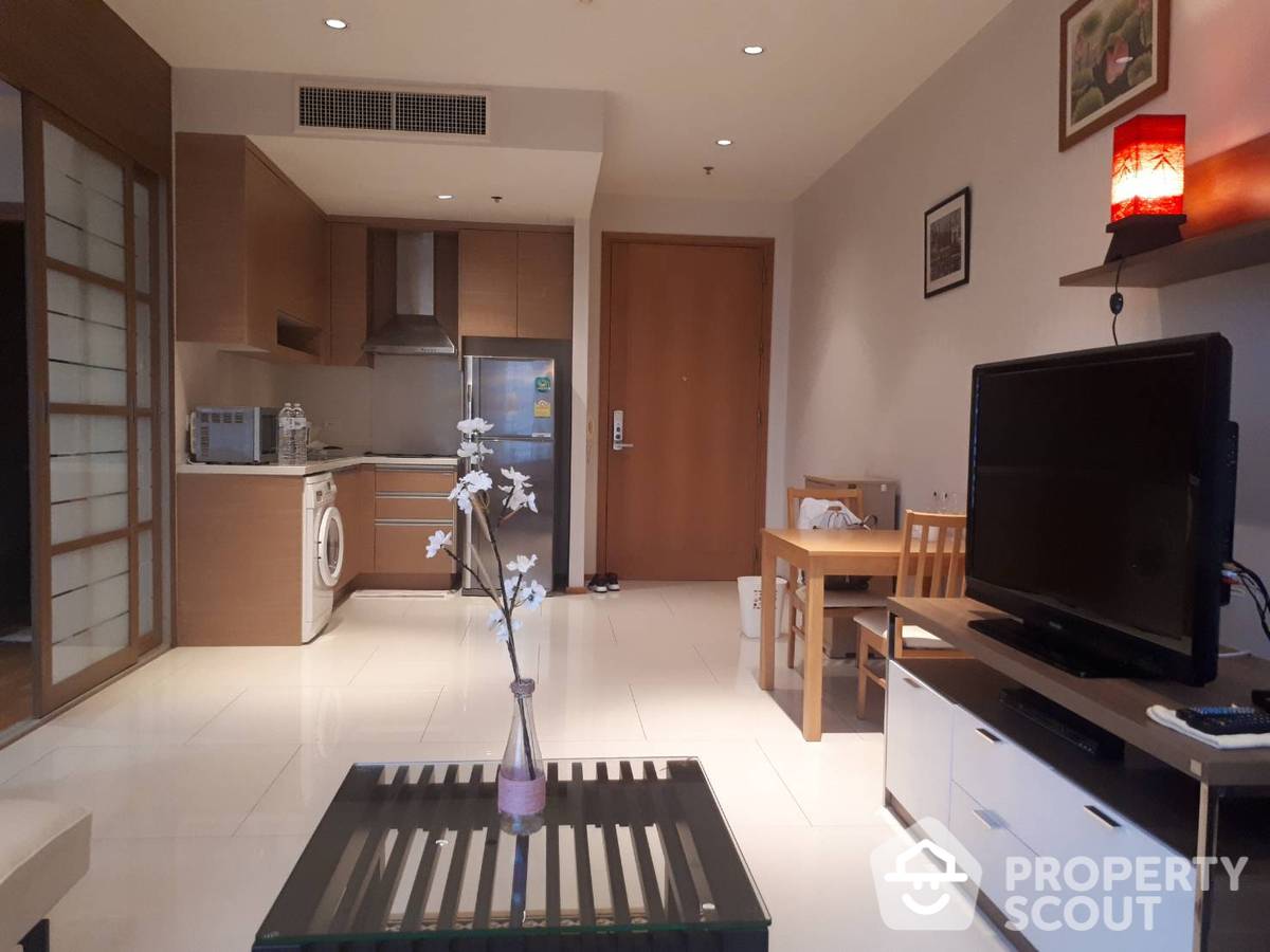 For SaleCondoSukhumvit, Asoke, Thonglor : 1-BR Condo at The Emporio Place near BTS Phrom Phong