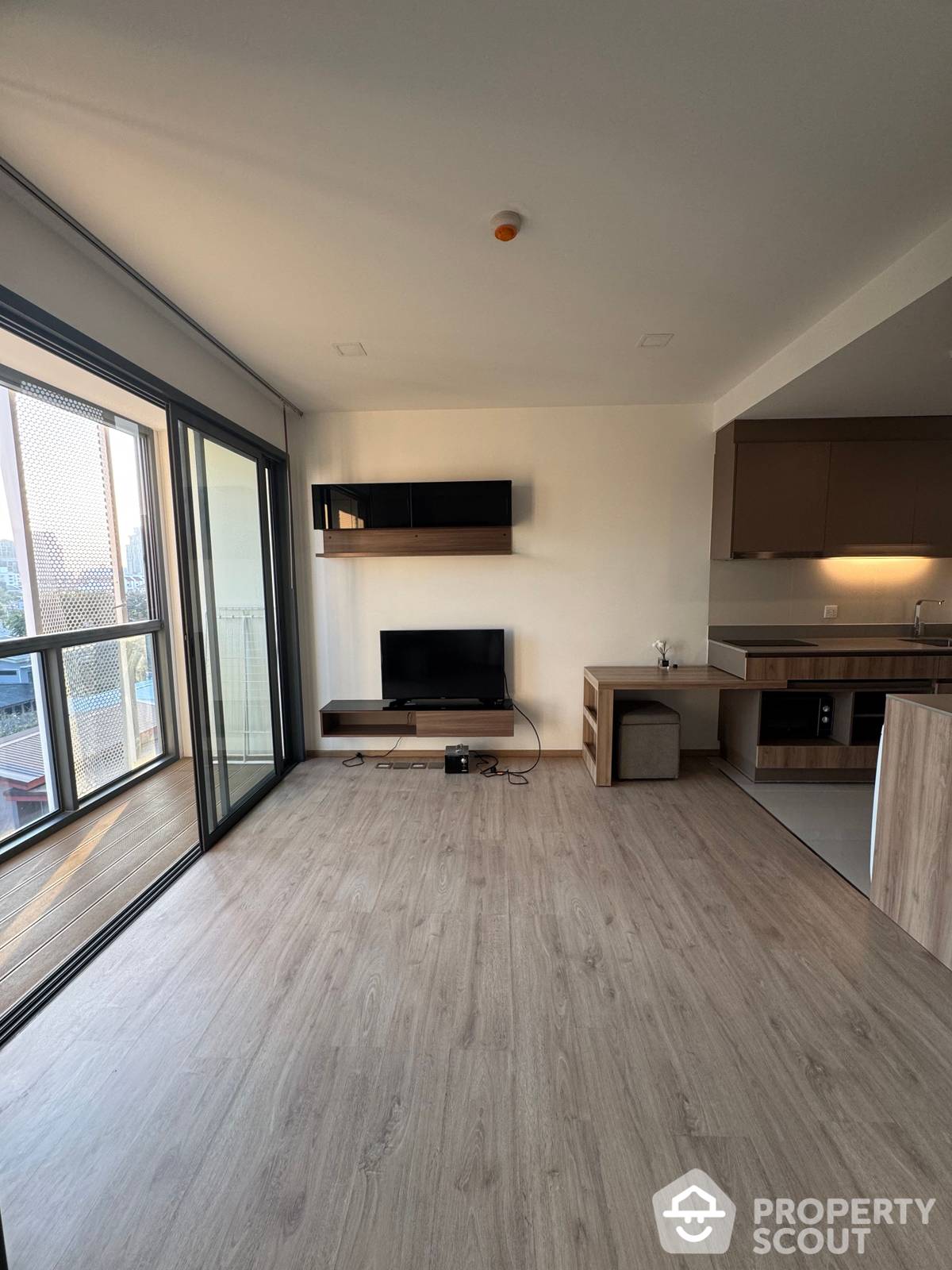 For SaleCondoSukhumvit, Asoke, Thonglor : 1-BR Condo at Taka Haus Ekamai 12 near BTS Ekkamai