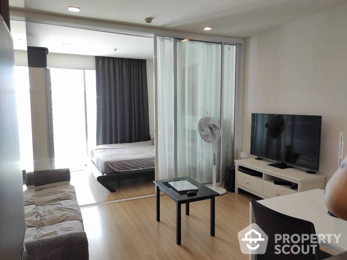 For SaleCondoOnnut, Udomsuk : 1-BR Condo at Sky Walk Residences near BTS Phra Khanong