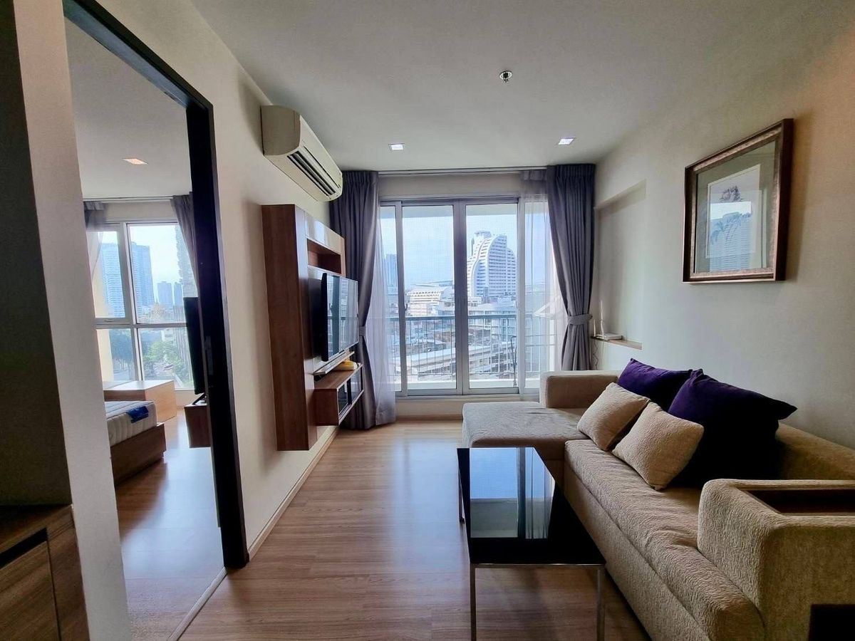 คอนโดสาทร นราธิวาส : ขาย/ให้เช่า Rhythm Sathorn