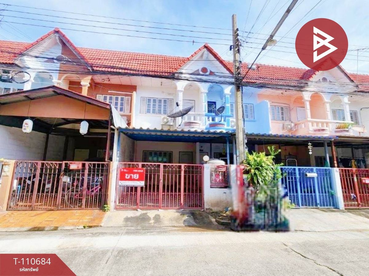 For SaleTownhomeSamut Prakan,Samrong : Townhouse for sale The Village of Phirun Phraeksa Samut Prakan is ready to move in.