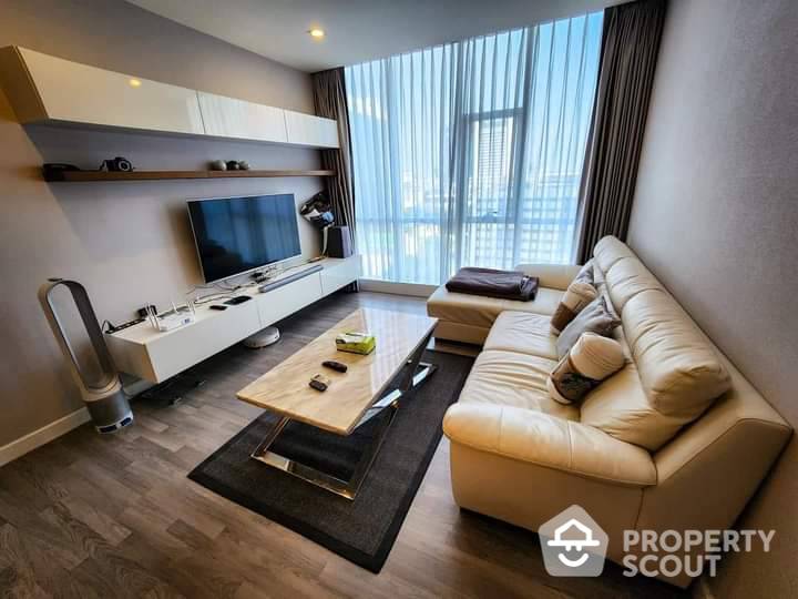 ขายคอนโดสาทร นราธิวาส : คอนโด 2-ห้องนอน ที่ เดอะ รูม สาทร ใกล้ BTS เซนต์หลุยส์