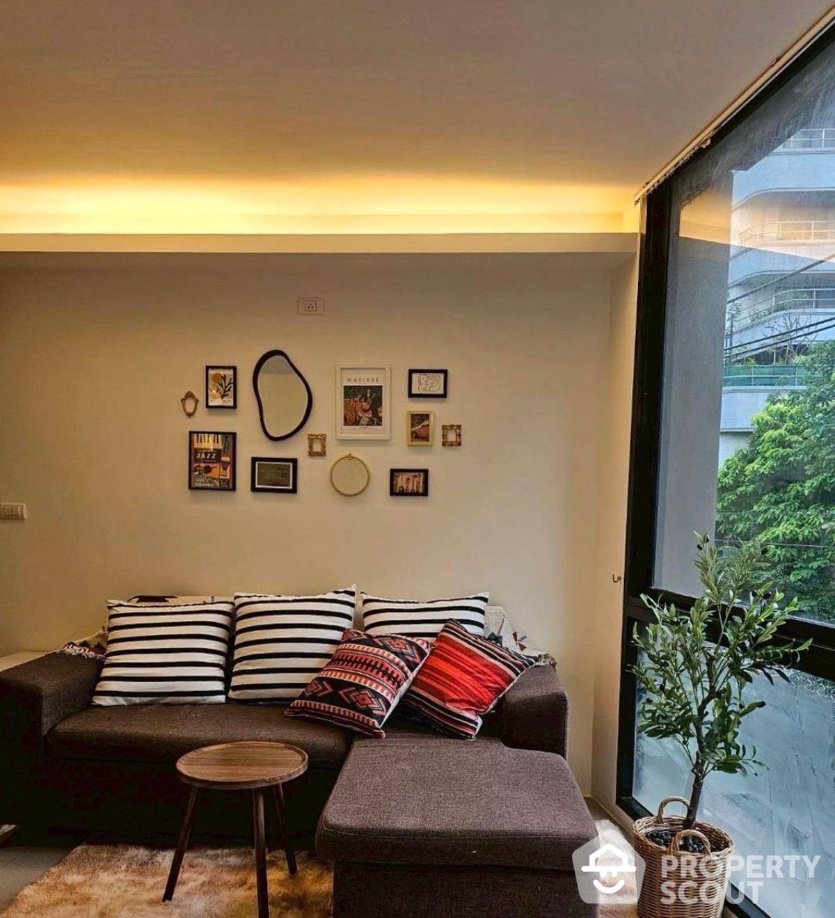 For RentCondoWitthayu, Chidlom, Langsuan, Ploenchit : 1-BR Condo at The Nest Ploenchit near BTS Phloen Chit