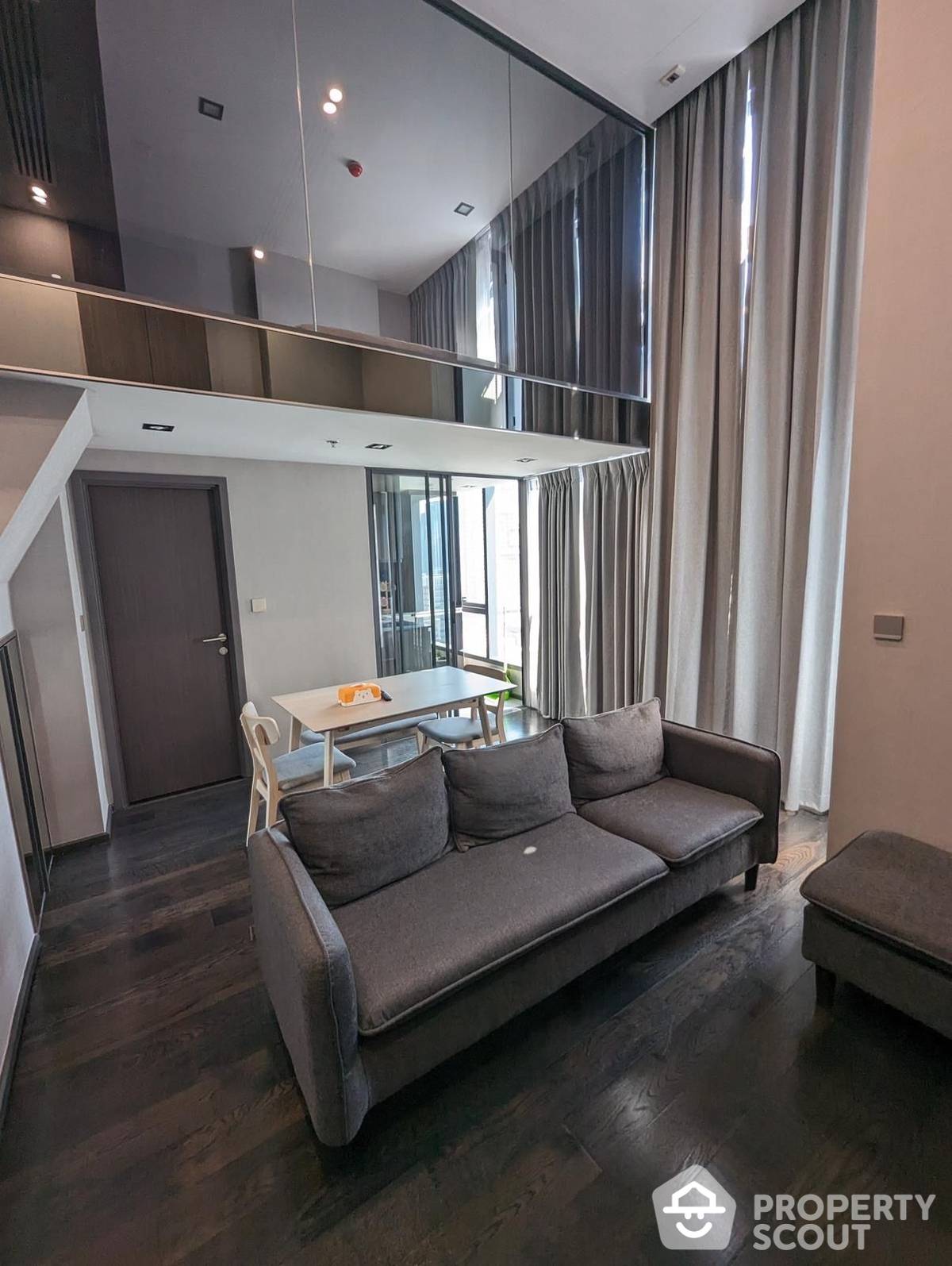 For RentCondoRatchathewi,Phayathai : 1-BR Condo at CONNER Ratchathewi near BTS Ratchathewi