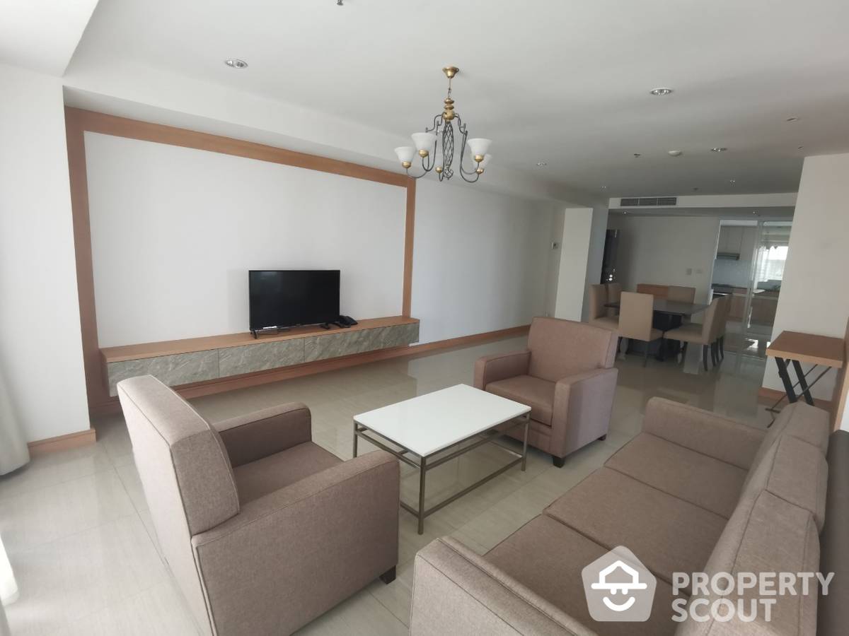For RentCondoSukhumvit, Asoke, Thonglor : 2-BR Apt. near BTS Ekkamai