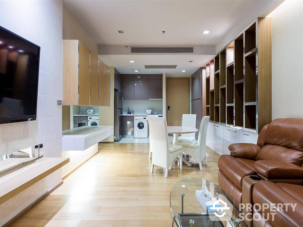 For RentCondoNana, North Nana,Sukhumvit13, Soi Nana : 2-BR Condo at Hyde Sukhumvit 13 Condominium near BTS Nana