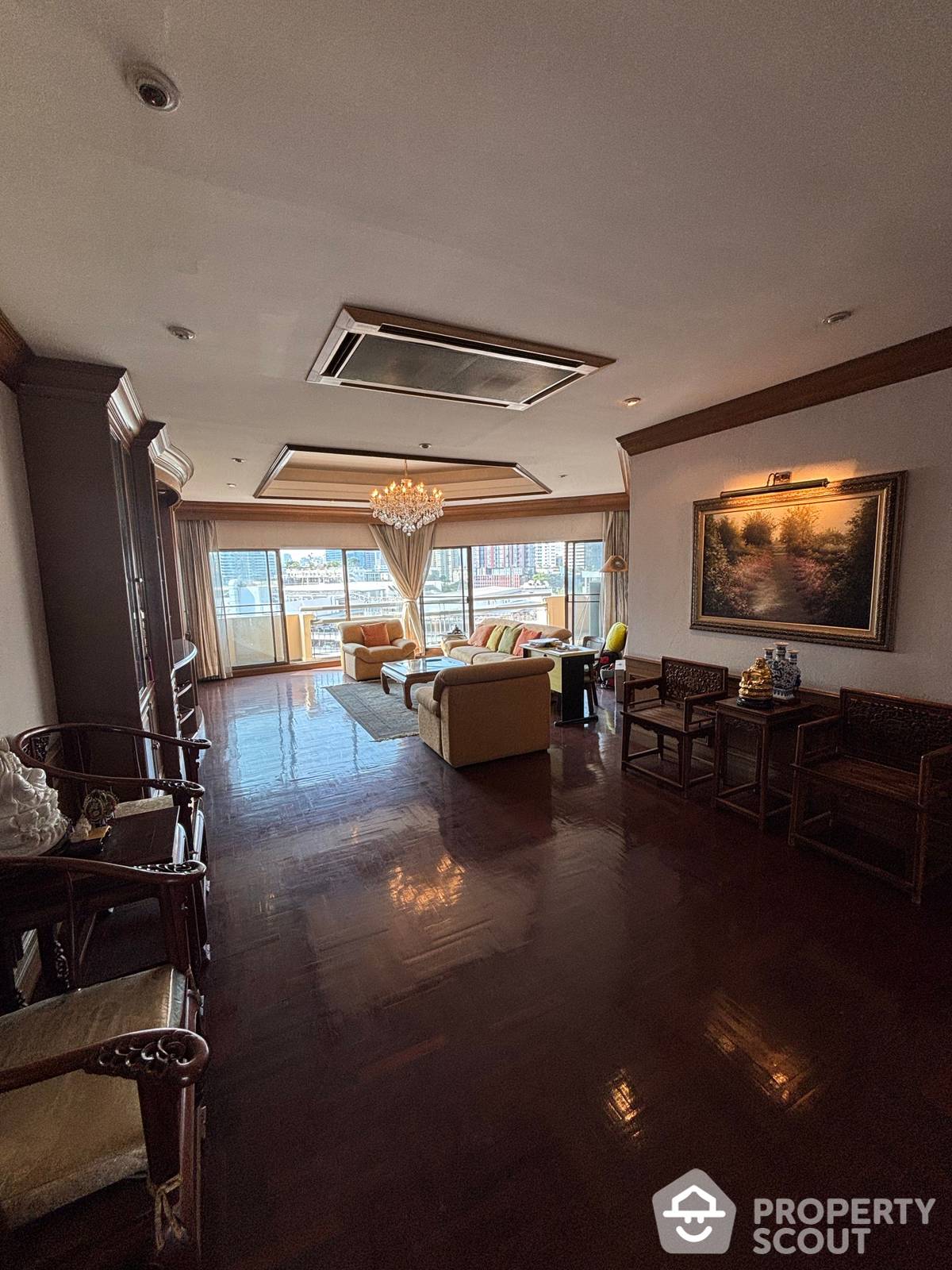 For SaleCondoSukhumvit, Asoke, Thonglor : 3-BR Condo at Castle Hill Mansion Condominium near BTS Ekkamai