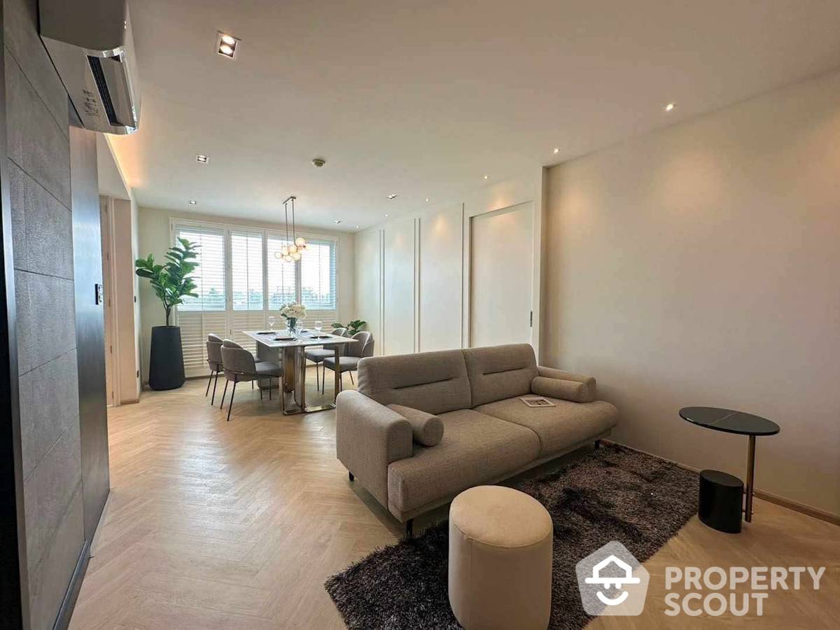 For SaleCondoOnnut, Udomsuk : 2-BR Condo at Hive Sukhumvit 65 near BTS Ekkamai