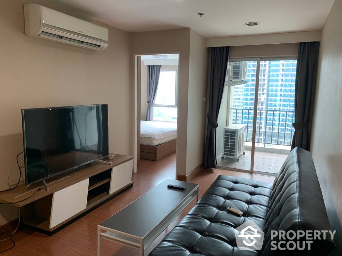 For RentCondoRama9, Petchburi, RCA : 1-BR Condo at Belle Grand Rama 9 near MRT Phra Ram 9