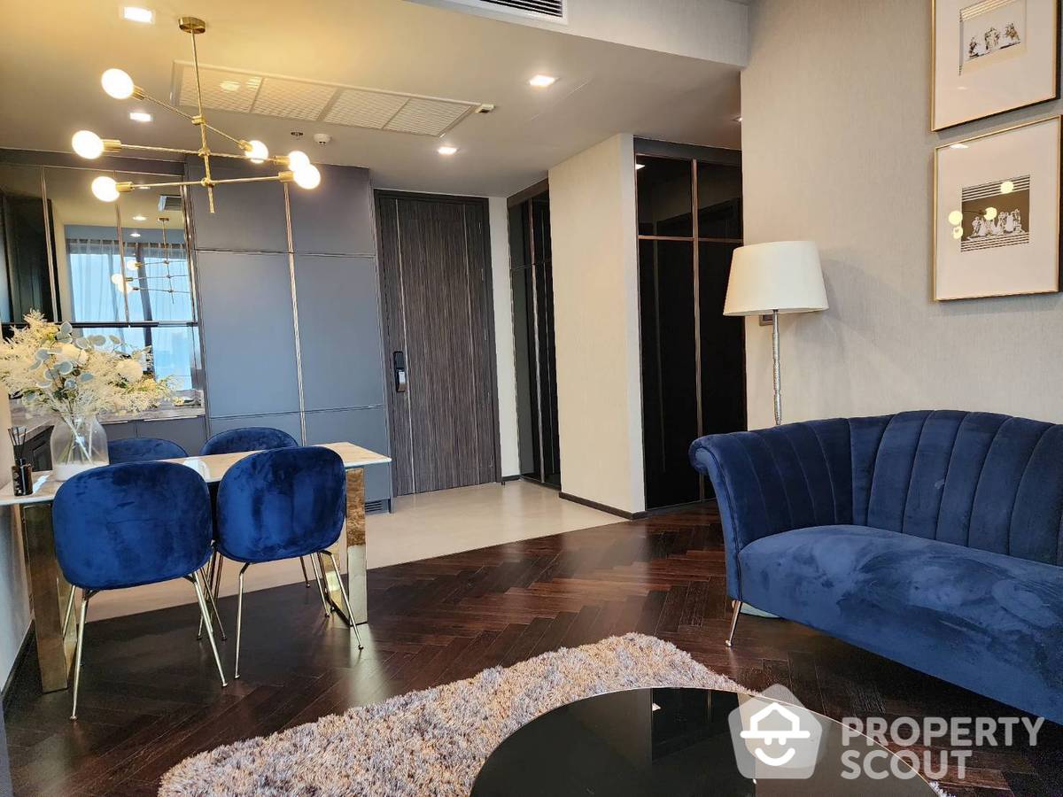For SaleCondoAri,Anusaowaree : 2-BR Condo at The Monument Sanampao near BTS Ari