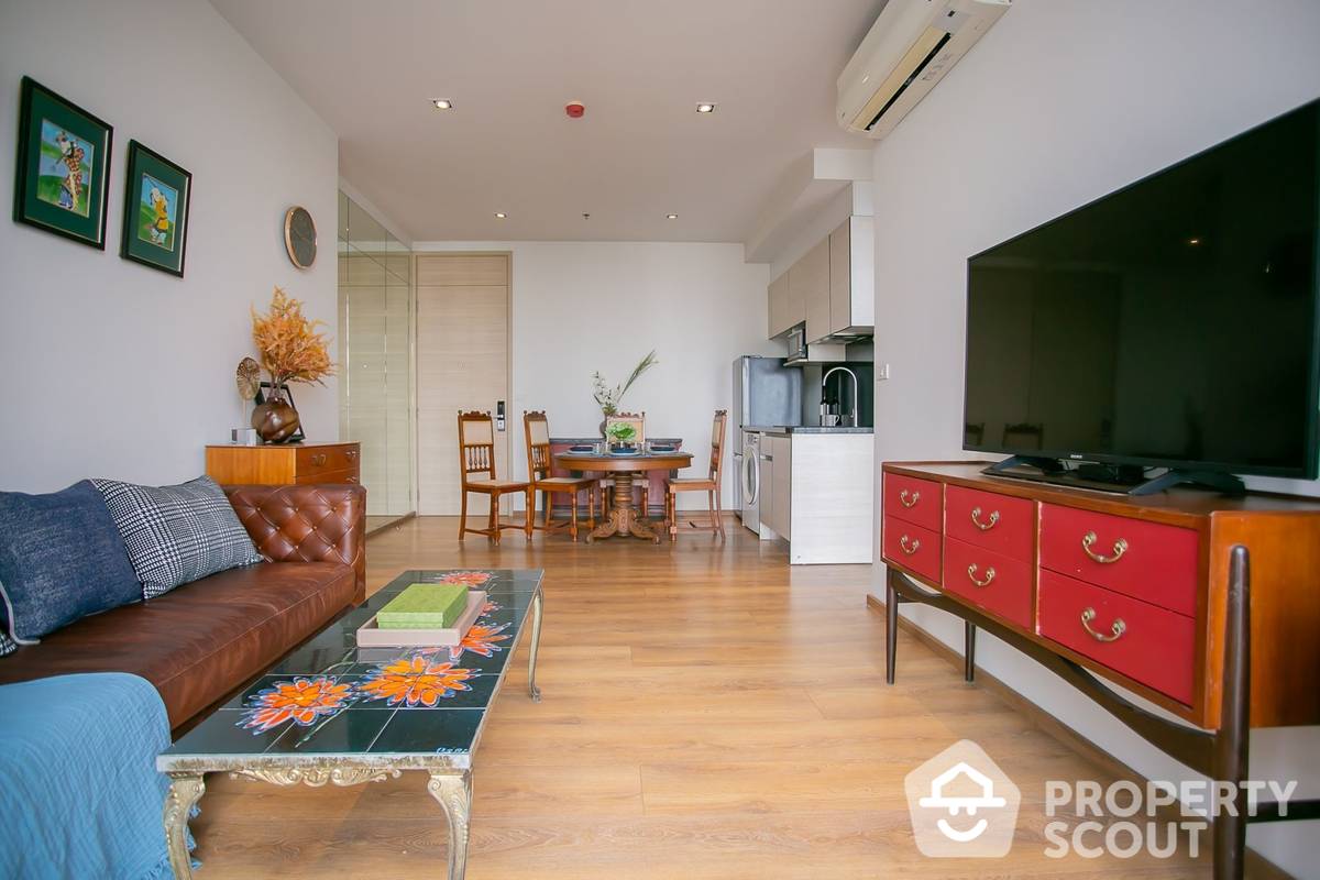 For SaleCondoKhlongtoei, Kluaynamthai : 2-BR Condo at Park Origin Phrom Phong near BTS Phrom Phong