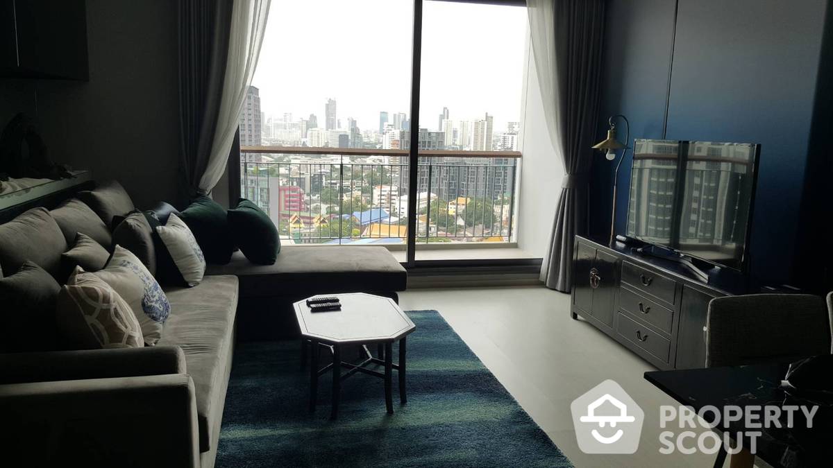 For RentCondoSukhumvit, Asoke, Thonglor : 2-BR Condo at Rhythm Sukhumvit 42 near BTS Ekkamai