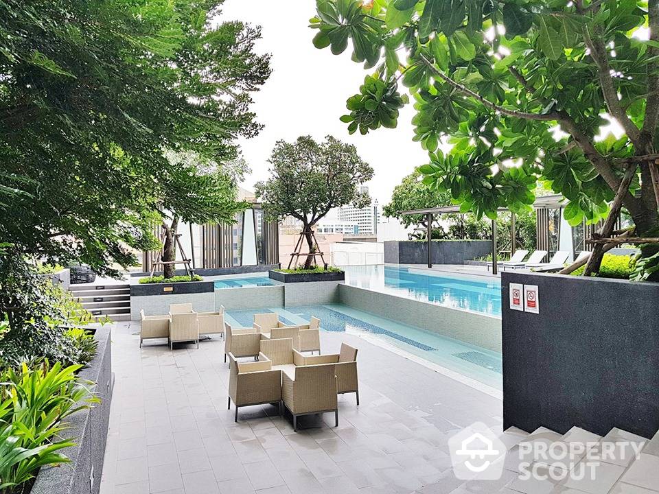 For RentCondoRama9, Petchburi, RCA : 2-BR Condo at The Niche Pride Thong Lo-Phetchaburi in Bang Kapi