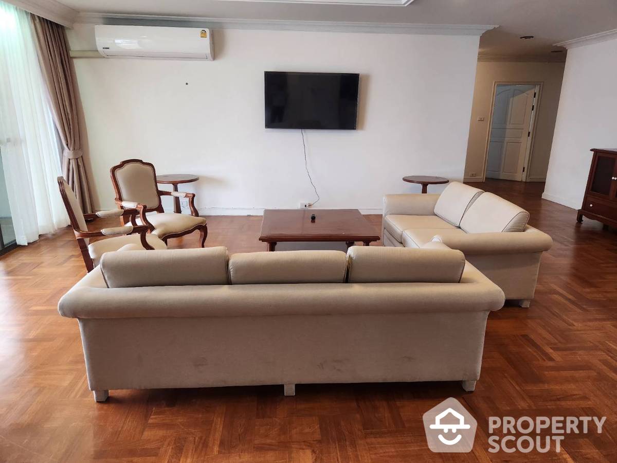 For RentCondoSukhumvit, Asoke, Thonglor : 4-BR Serviced Apt. near BTS Phrom Phong