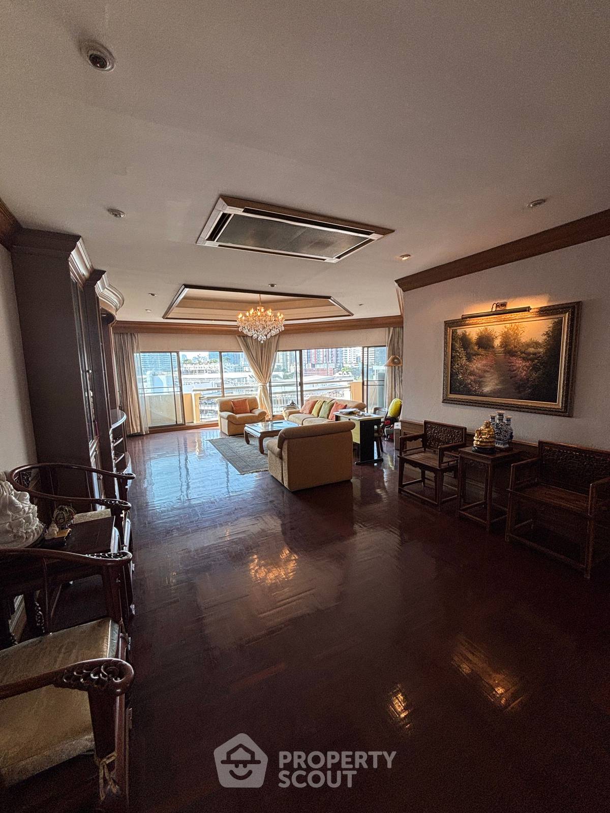 For SaleCondoSukhumvit, Asoke, Thonglor : 3-BR Condo at Castle Hill Mansion Condominium near BTS Ekkamai