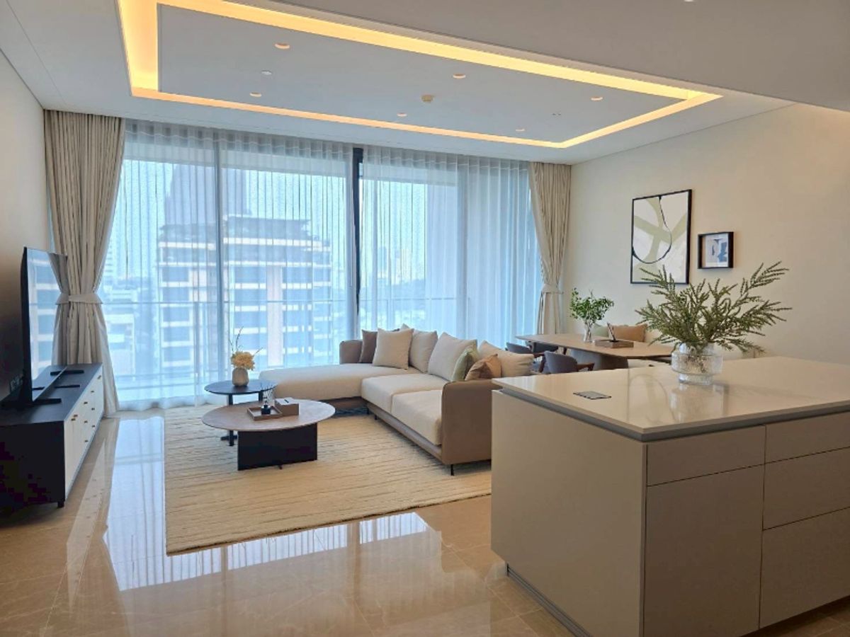 ให้เช่าคอนโดวิทยุ ชิดลม หลังสวน : ให้เช่า ห้องสวย เฟอร์ครบ พร้อมอยู่ The Residences at Sindhorn Kempinski Hotel Bangkok 2 ห้องนอน 157 ตร.ม.