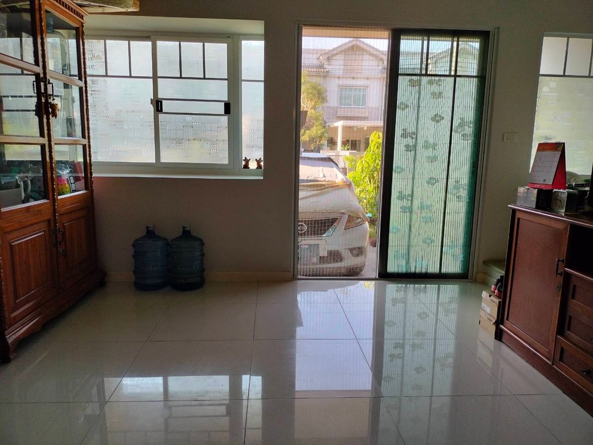 ขายทาวน์โฮมมีนบุรี-ร่มเกล้า : ทาวน์โฮมราคาดีที่สุดในโครงการ 📍 อินดี้ ศรีนครินทร์ - ร่มเกล้า / 2 ห้องนอน (ขาย), Indy Srinakarin - Romklao / 2 Bedrooms (FOR SALE) AA364