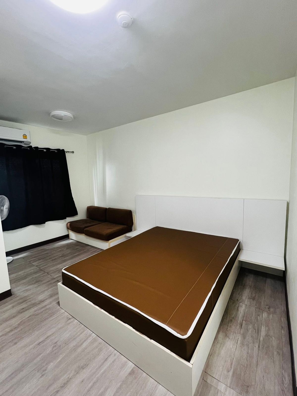 ให้เช่าคอนโดพระราม 9 เพชรบุรีตัดใหม่ RCA : ให้เช่า 📍 A Space Asoke - Ratchada 📍 เฟอร์นิเจอร์ และ เครื่องใช้ไฟฟ้าครบ ใกล้ MRT พระราม 9