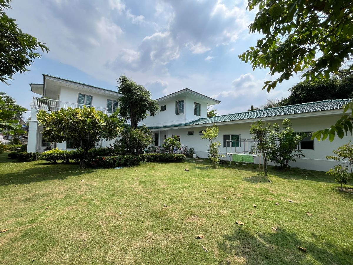 ขายบ้านลาดพร้าว เซ็นทรัลลาดพร้าว : บ้านลาดพร้าว 2 / 4 ห้องนอน (ขาย), Baan Ladprao 2 / 4 Bedrooms (FOR SALE) TPM208