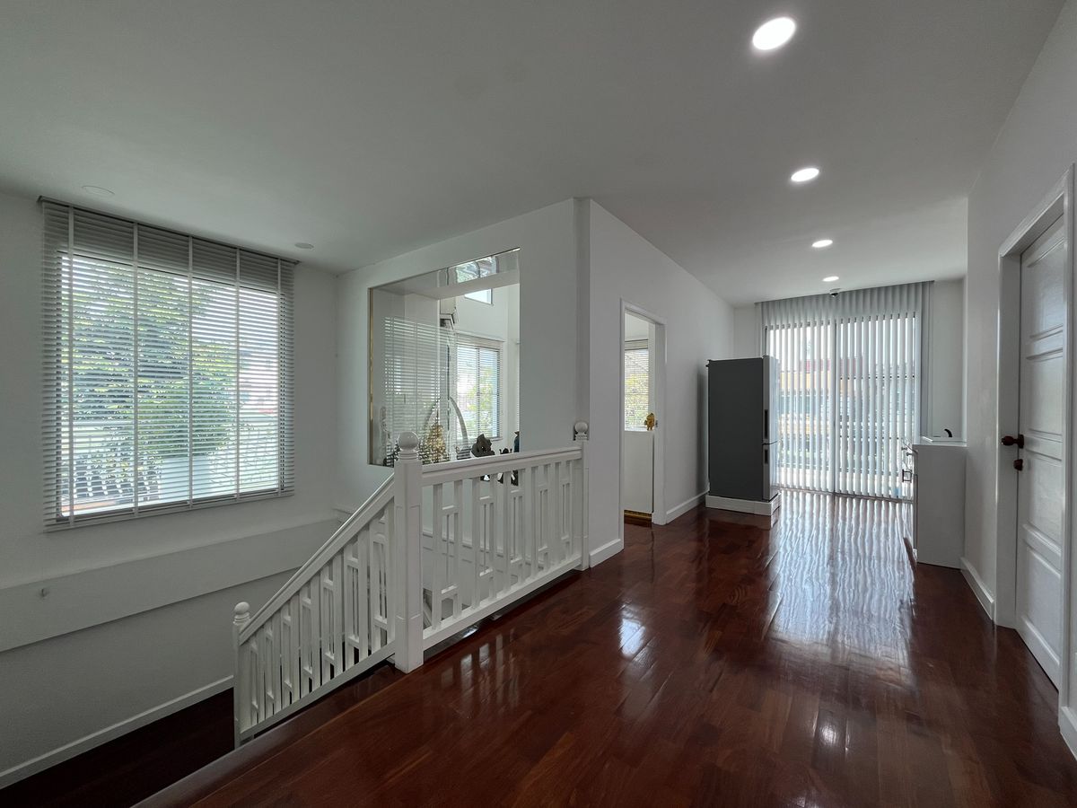 ขายบ้านลาดพร้าว เซ็นทรัลลาดพร้าว : บ้านลาดพร้าว 2 / 4 ห้องนอน (ขาย), Baan Ladprao 2 / 4 Bedrooms (FOR SALE) TPM208