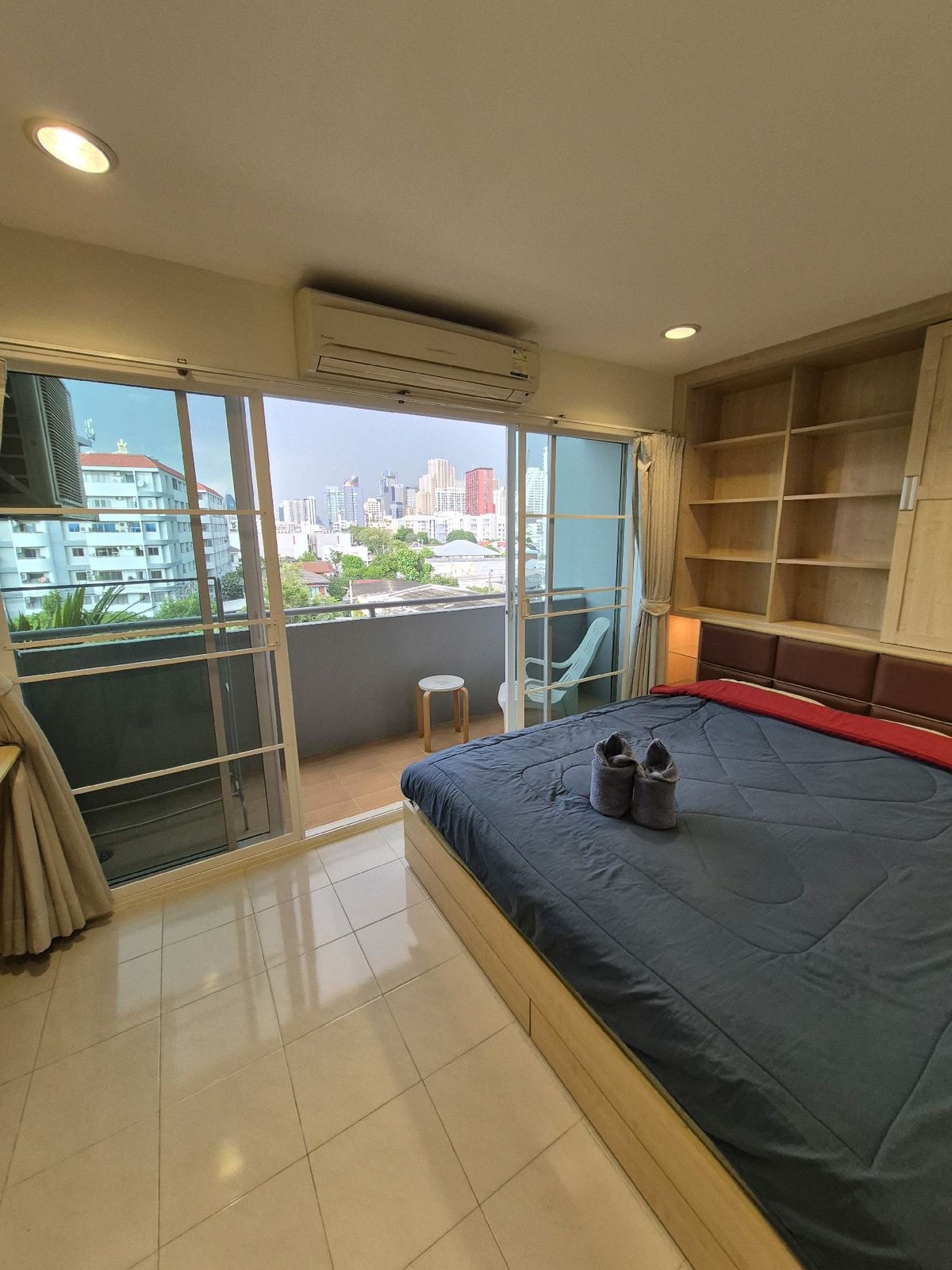 ให้เช่าคอนโดอารีย์ อนุสาวรีย์ : ผาสุข เพลส (Phasuk Place) – คอนโดมิเนียมพร้อมอยู่ ใกล้ BTS อารีย์