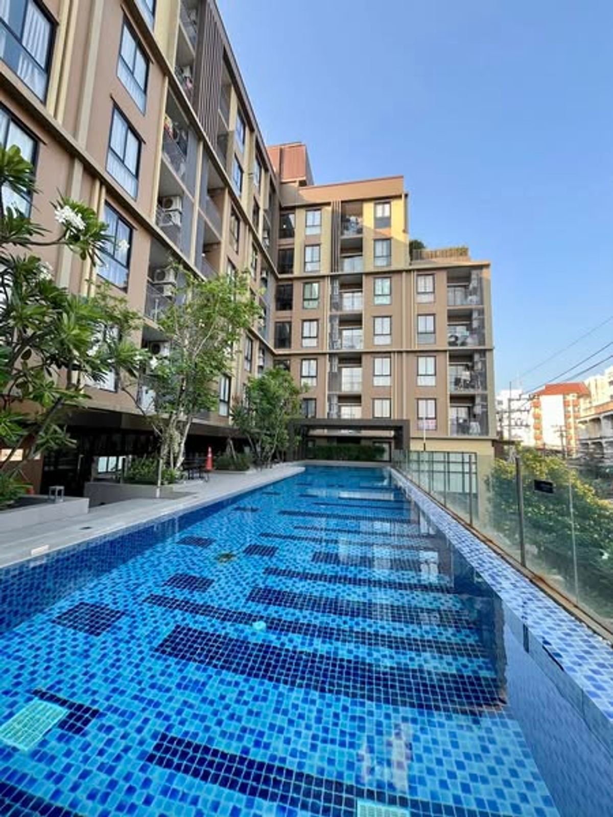 For RentCondoOnnut, Udomsuk : TR0481 *** For rent *** The Tree onnut Station (The Tree Onnuch Station) Special only 13,000 baht / month *** Beautiful room, complete with ***