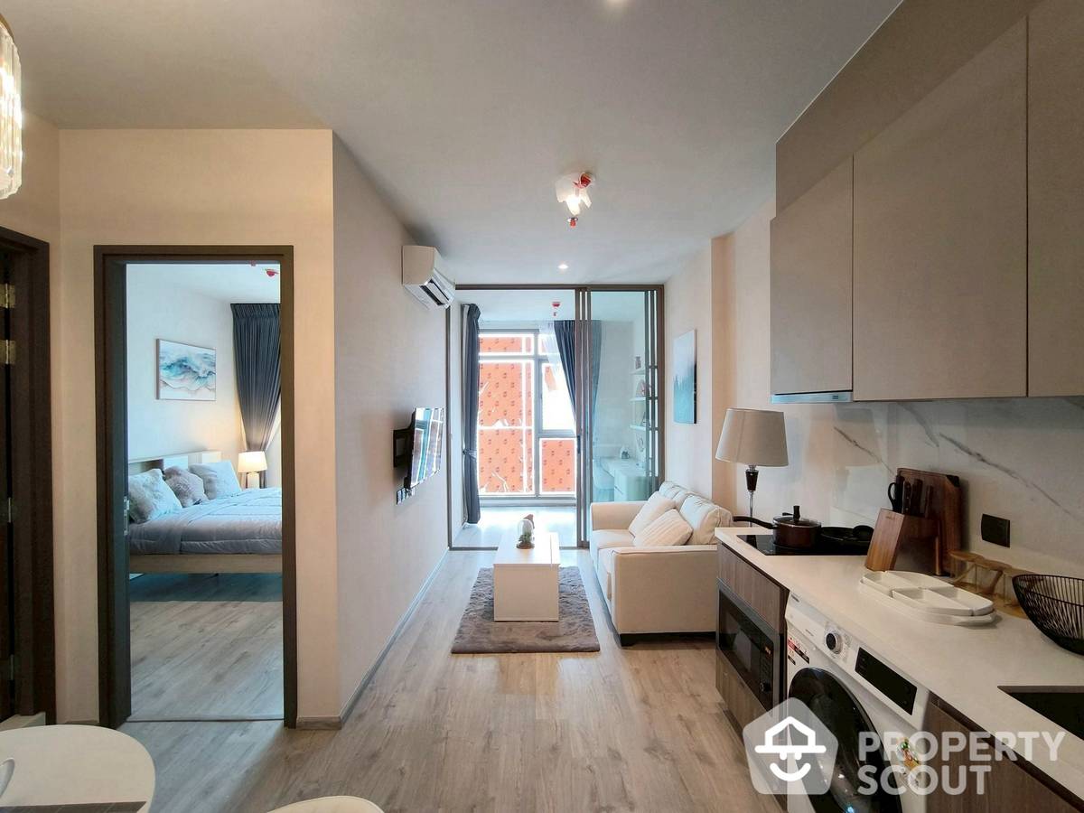 For RentCondoSukhumvit, Asoke, Thonglor : 1-BR Condo at Rhythm Ekkamai Estate near BTS Thong Lor
