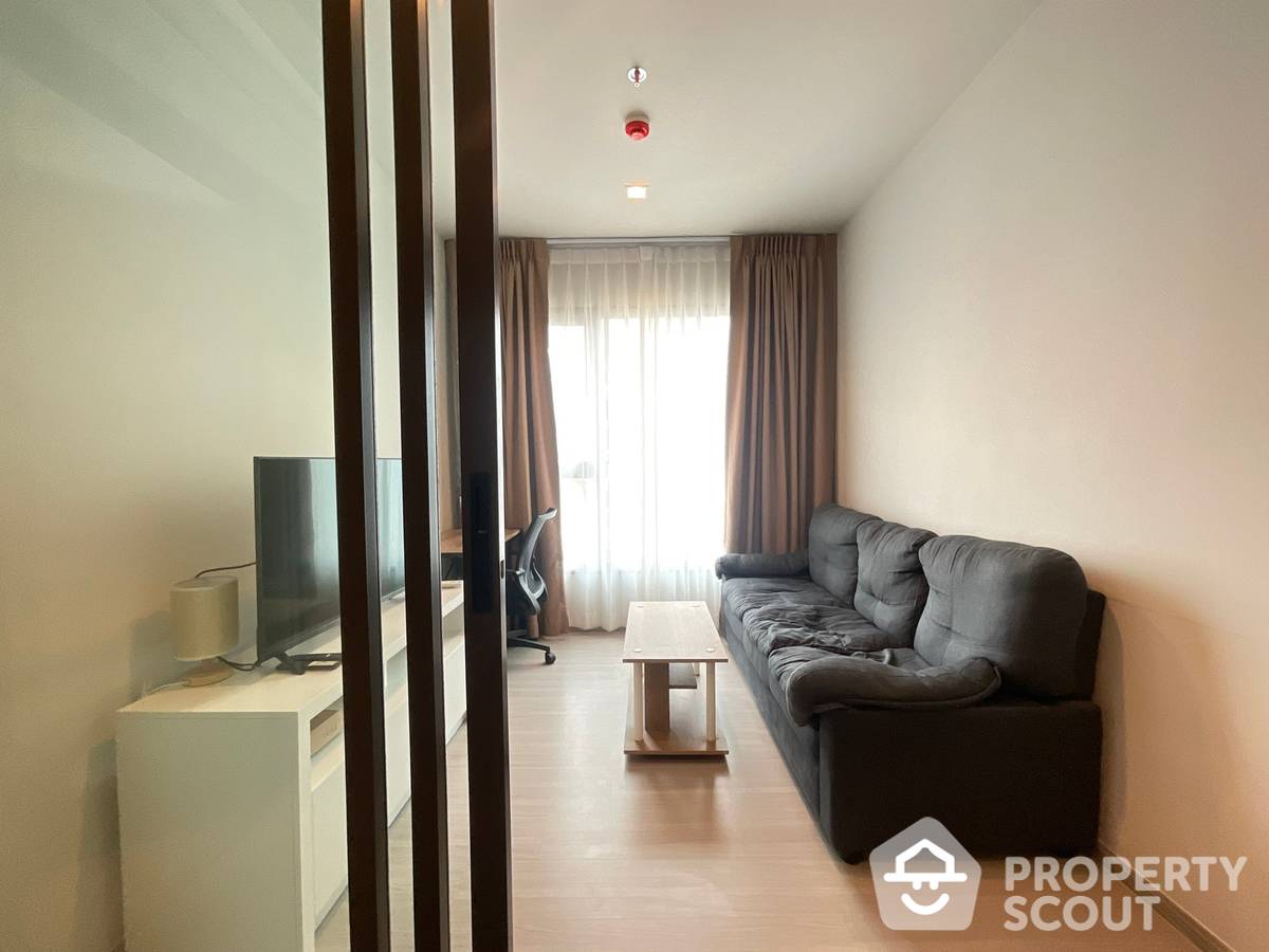 For RentCondoRama9, Petchburi, RCA : 1-BR Condo at Life Asoke - Rama 9 near MRT Phra Ram 9