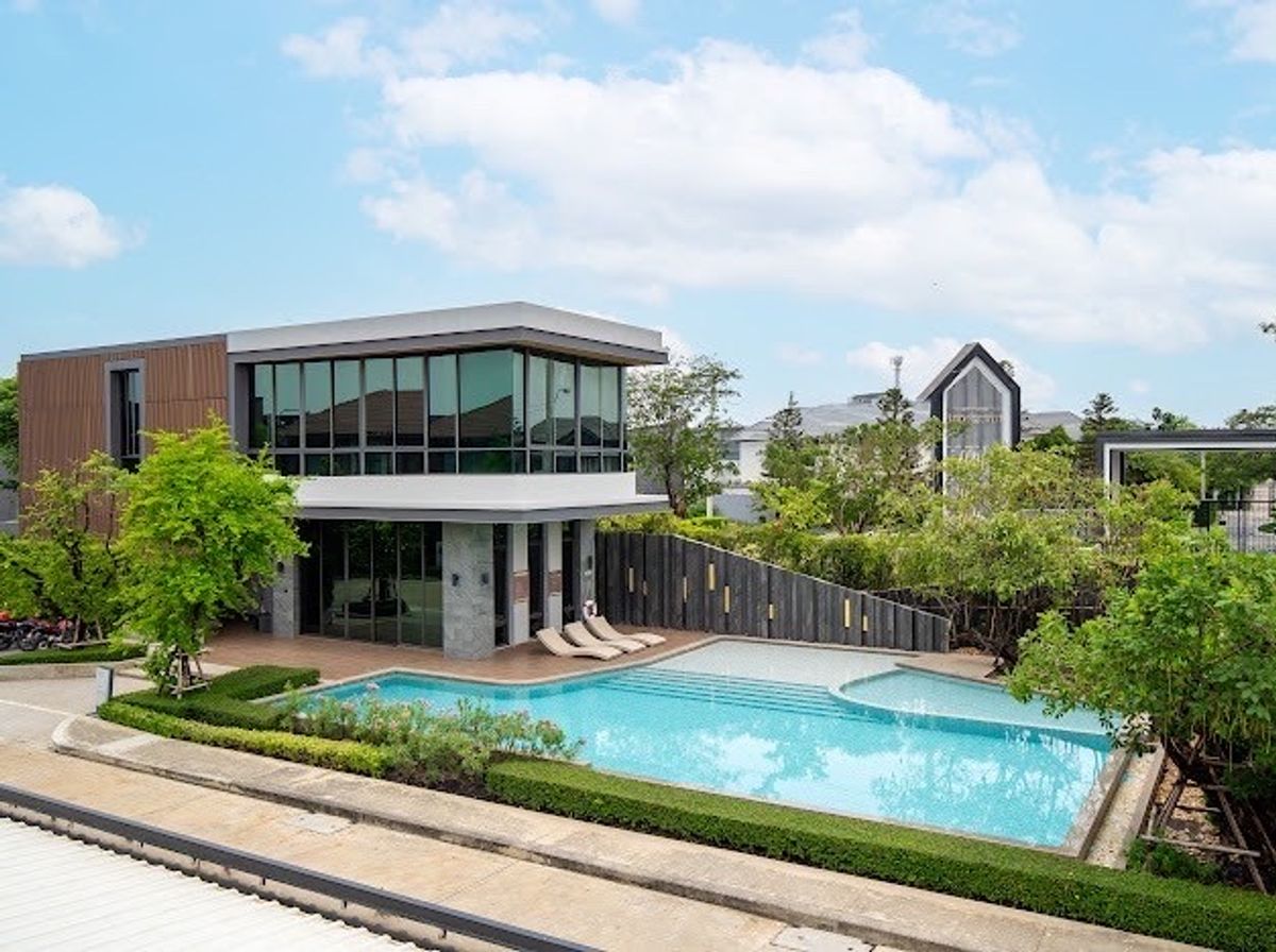 ให้เช่าบ้านมีนบุรี-ร่มเกล้า : 💥Special Discount House for Rent💥
✅New Detached house, big house,prime location.

💥ลดราคา เช่า ด่วน!!!💥
บ้านเดี่ยว บ้านใหม่ หลังใหญ่ ทำเลทอง 