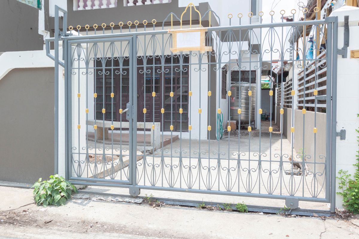 For RentTownhomeLadprao101, Happy Land, The Mall Bang Kapi : 2 storey townhouse for rent, Sindhorn Village (The owner released himself)
