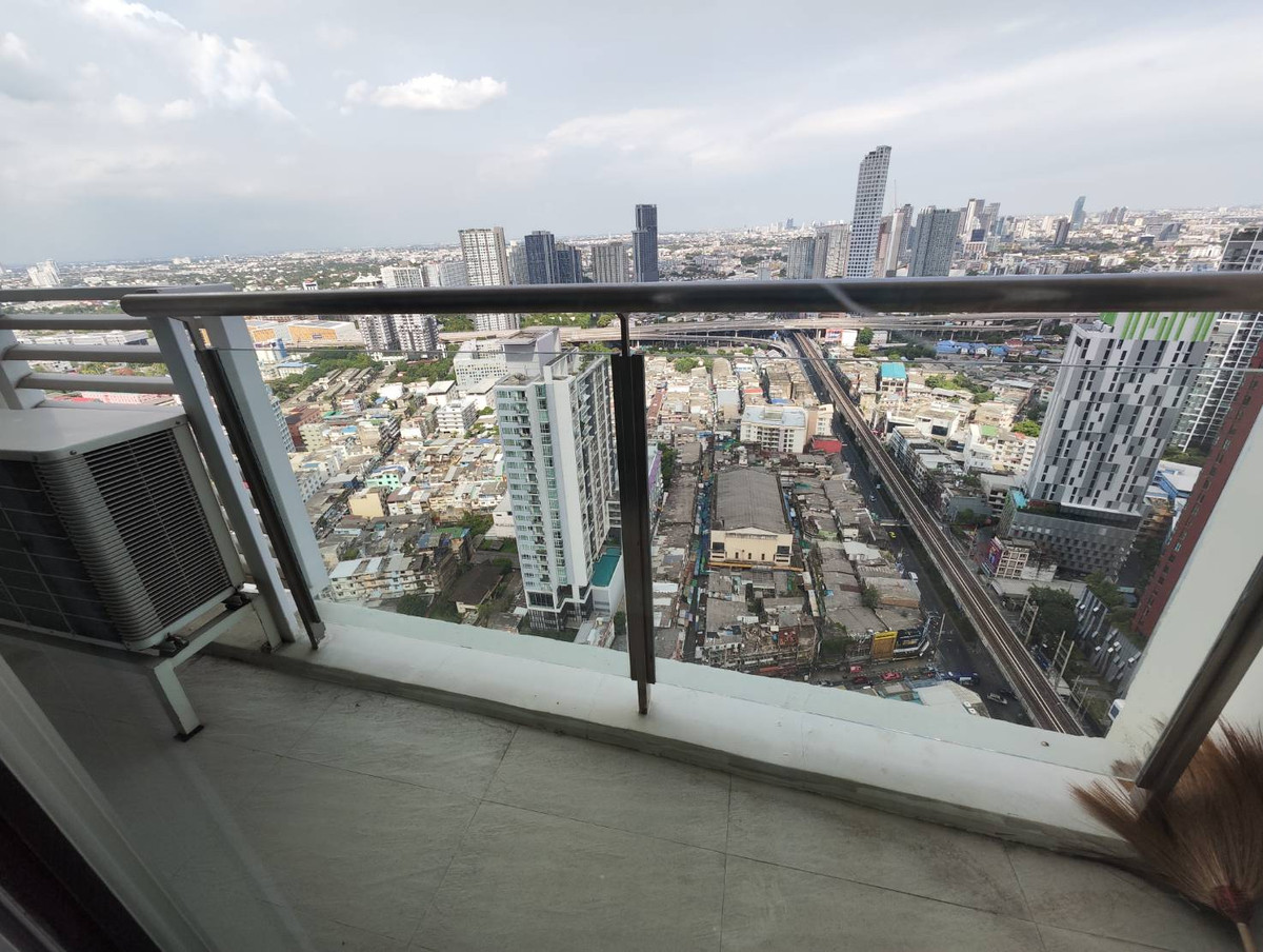 ให้เช่าคอนโดอ่อนนุช อุดมสุข : Condo for rent :  Skywalk Residence (Rt-01)