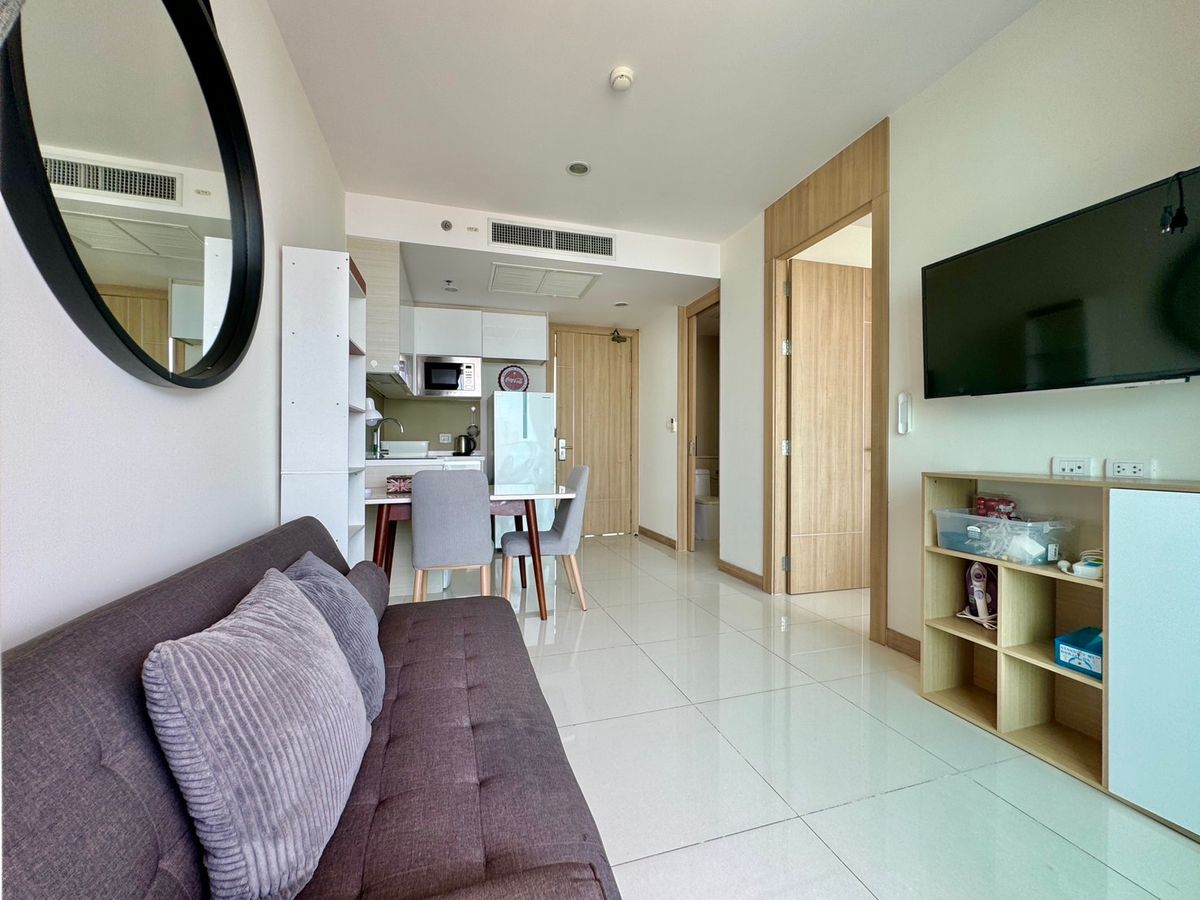 ให้เช่าคอนโดพัทยา บางแสน ชลบุรี สัตหีบ : For Rent Condo Riviera Wongamat  (S03-2013) 