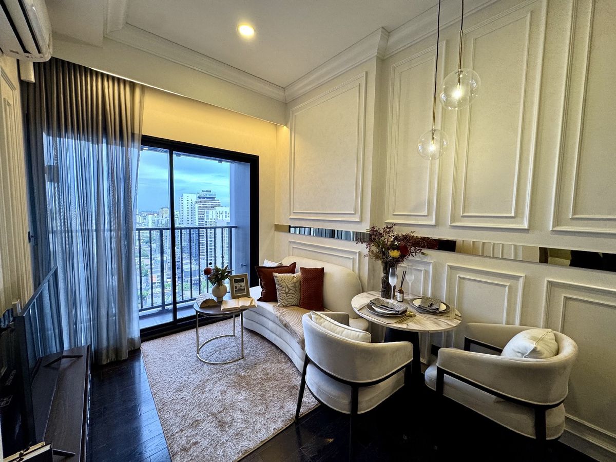 ขายคอนโดสุขุมวิท อโศก ทองหล่อ : 1 ห้องนอน ใจกลาง Thonglor แต่งครบพร้อมส่วนกลาง 5ดาว โทร 0946503223