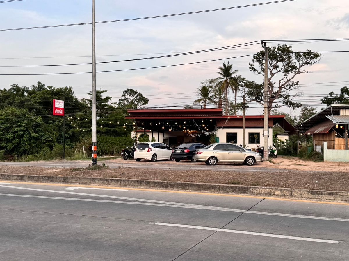 ขายที่ดินอุบลราชธานี : ขายที่ดินติดถนนอุบล-ตระการ บ้านปลาดุก ต.ไร่น้อย จังหวัดอุบลราชธานี (N.1700)