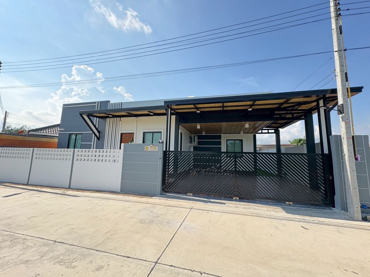 For RentRayong : Detached house, Pool Villa for rent