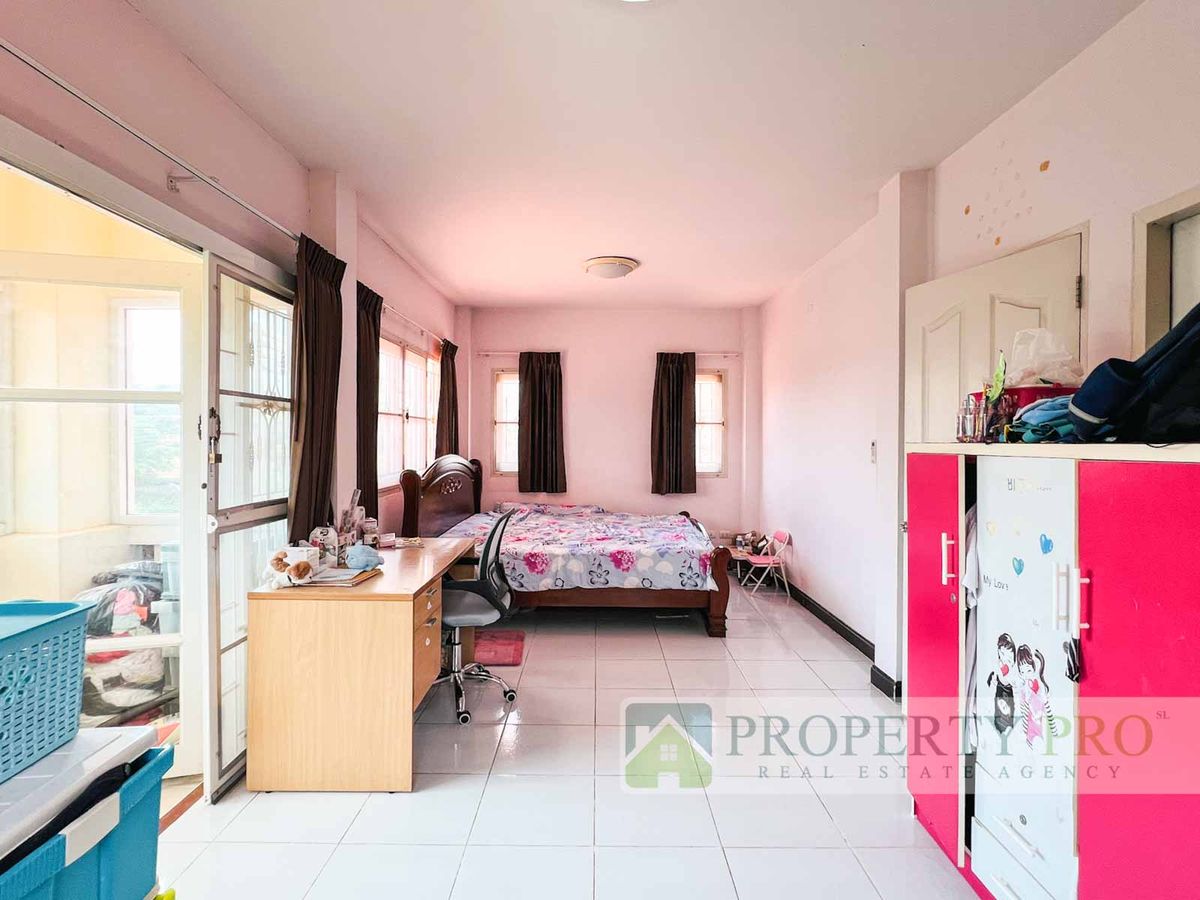 For SaleHousePathum Thani,Rangsit, Thammasat : House for Sale Sena Greenville Rangsit Klong 11, 3 bedroom 72 sqw 158 sqm Near Rangsit Nakhon Nayok Kanchanaphisek the Government Pharmaceutical Organization Thanyaburi RMUTT SWU Ongkharak : SL25S-011