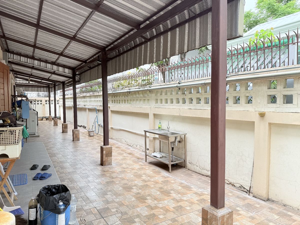 ขายบ้านเสรีไทย-นิด้า : บ้านเดี่ยว 126 ตร.วา รามคำแหง ซอย 46