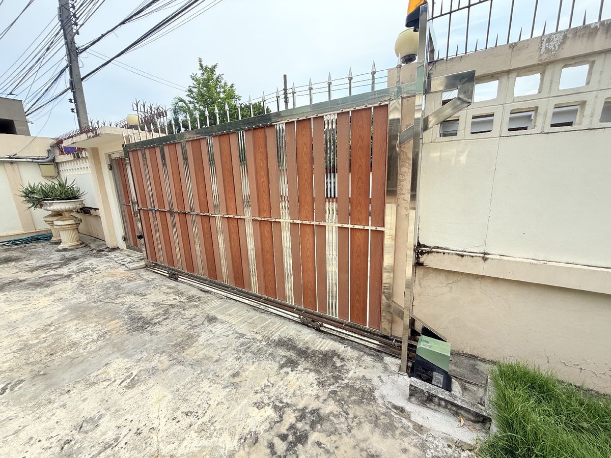 ขายบ้านเสรีไทย-นิด้า : บ้านเดี่ยว 126 ตร.วา รามคำแหง ซอย 46