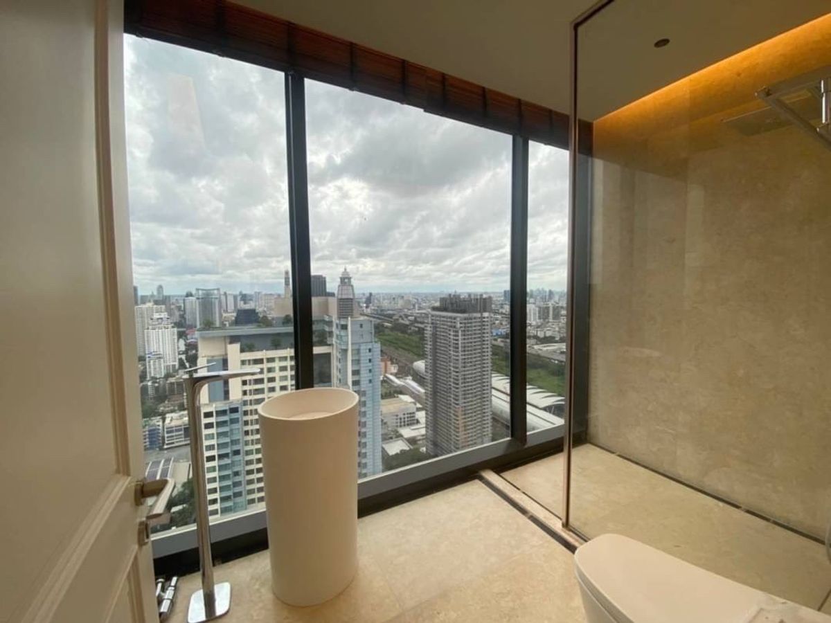 For SaleCondoRama9, Petchburi, RCA : For Sale: The Esese Singha Complex (Penthouse) 3BED4BATH High Floor 244SQM 129MB