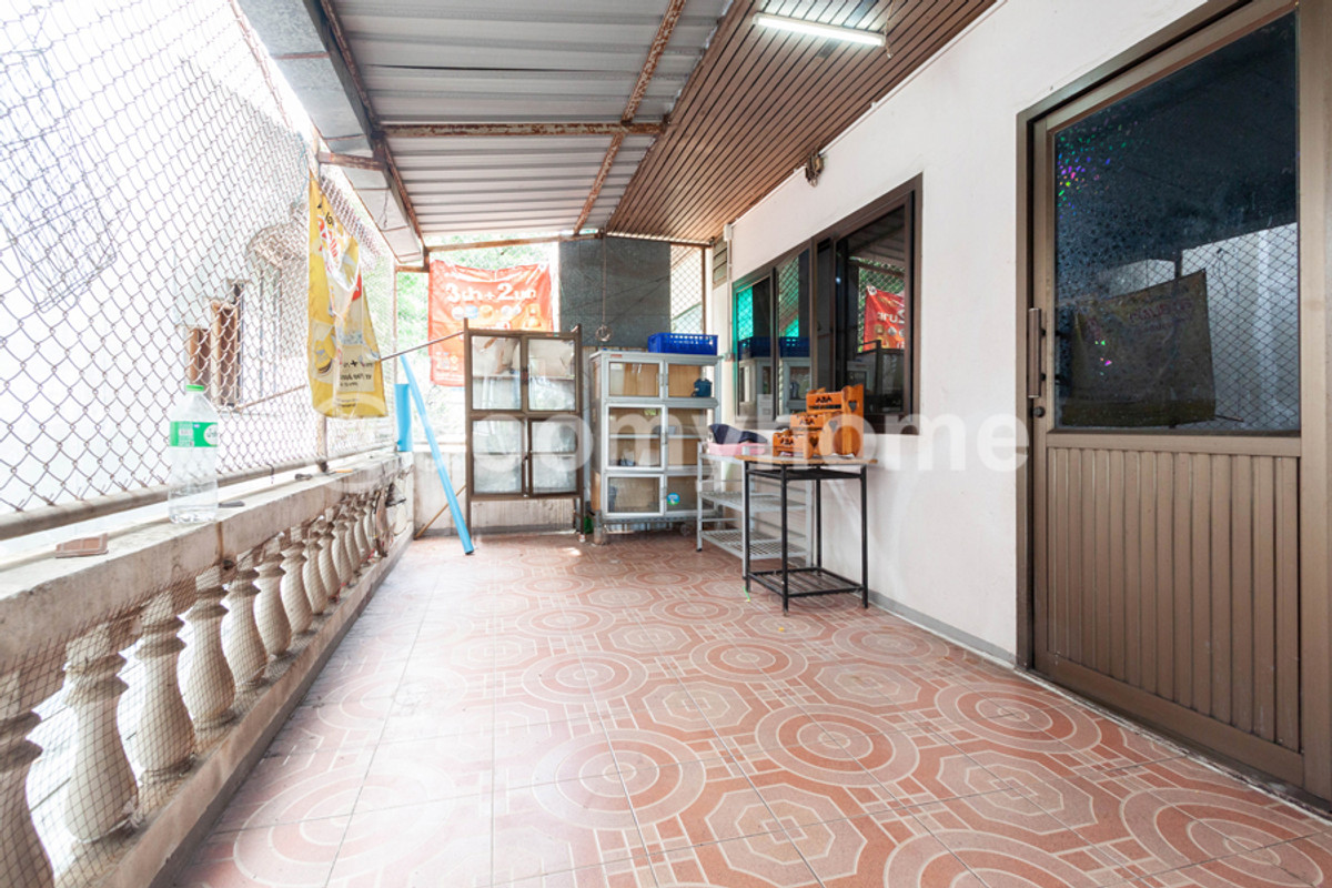 ให้เช่าทาวน์โฮมลาดพร้าว101 แฮปปี้แลนด์ : ให้เช่าทาวน์เฮาส์ 2 ชั้น กรุงเทพกรีฑา 20 (เจ้าของปล่อยเอง)