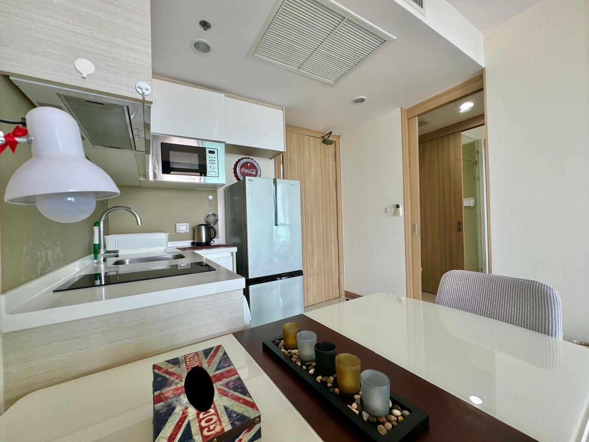 ให้เช่าคอนโดพัทยา บางแสน ชลบุรี สัตหีบ : For Rent Condo Riviera Wongamat  (S03-2013) 
