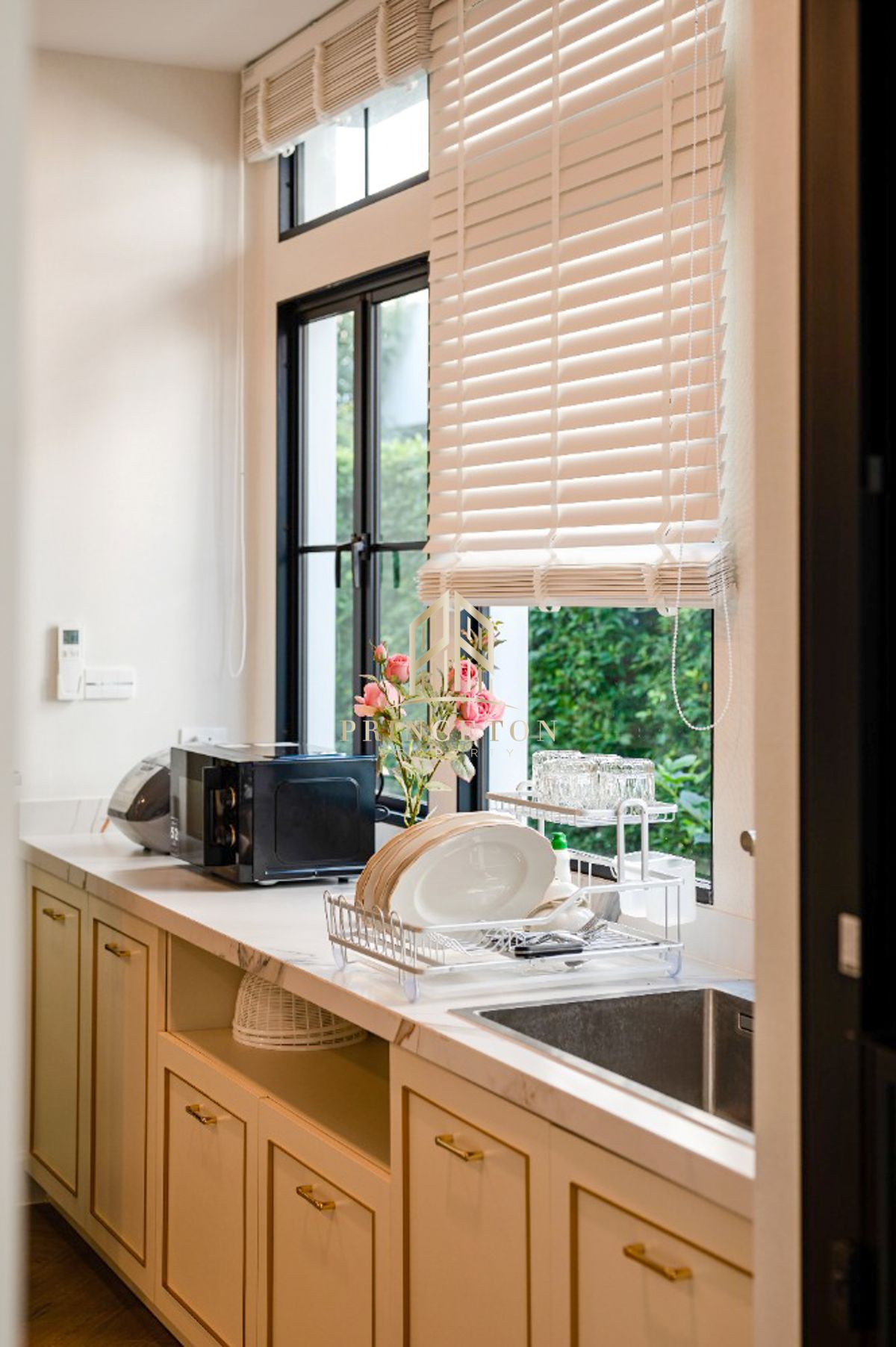 HousePattanakan, Srinakarin : Luxury House for Sale or Rent Nantawan Rama 9 New Krungthep Kreetha 📞092-4252445