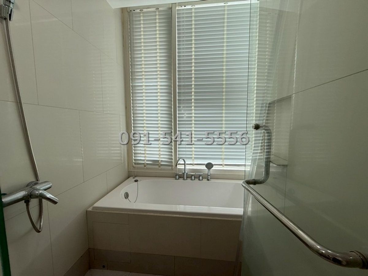 For SaleCondoRatchathewi,Phayathai : Duplex condo for sale, Villa Ratchathewi, area 69.88 sqm.