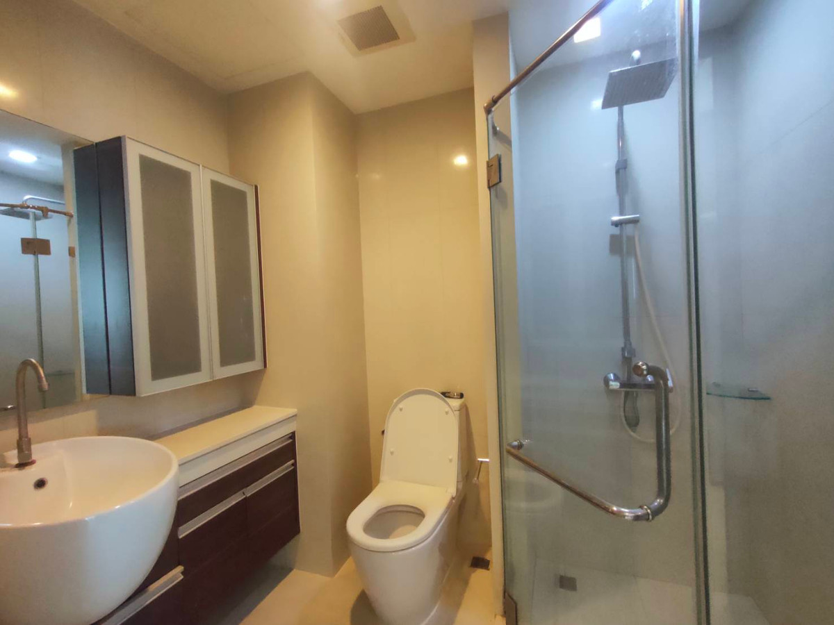 ให้เช่าคอนโดอ่อนนุช อุดมสุข : Condo for rent :  Skywalk Residence (Rt-01)