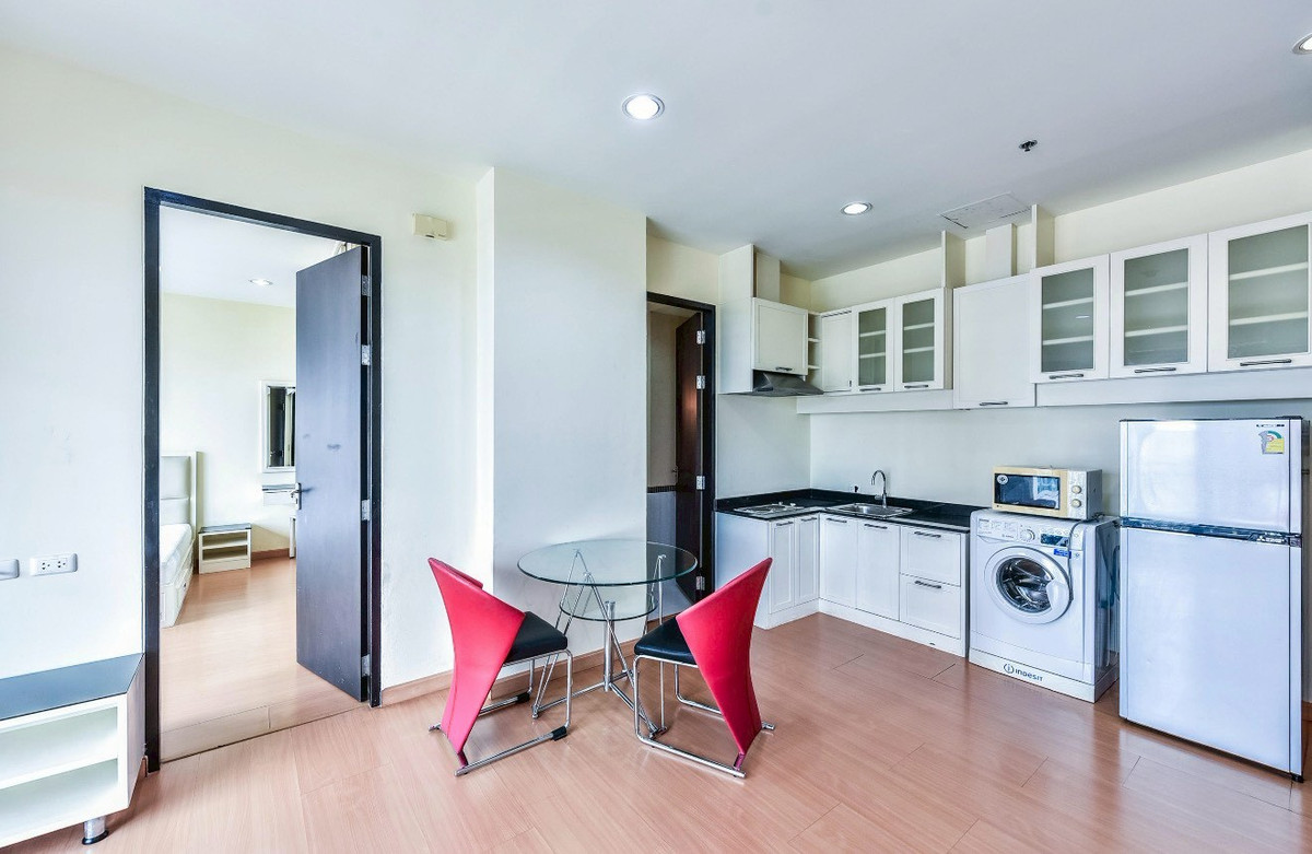 For RentCondoRatchathewi,Phayathai : Baan Klang Krung Siam - Pathumwan (Baan Klang Krung Siam - Pathumwan) For Rent (1Bed1bath 50SQM)