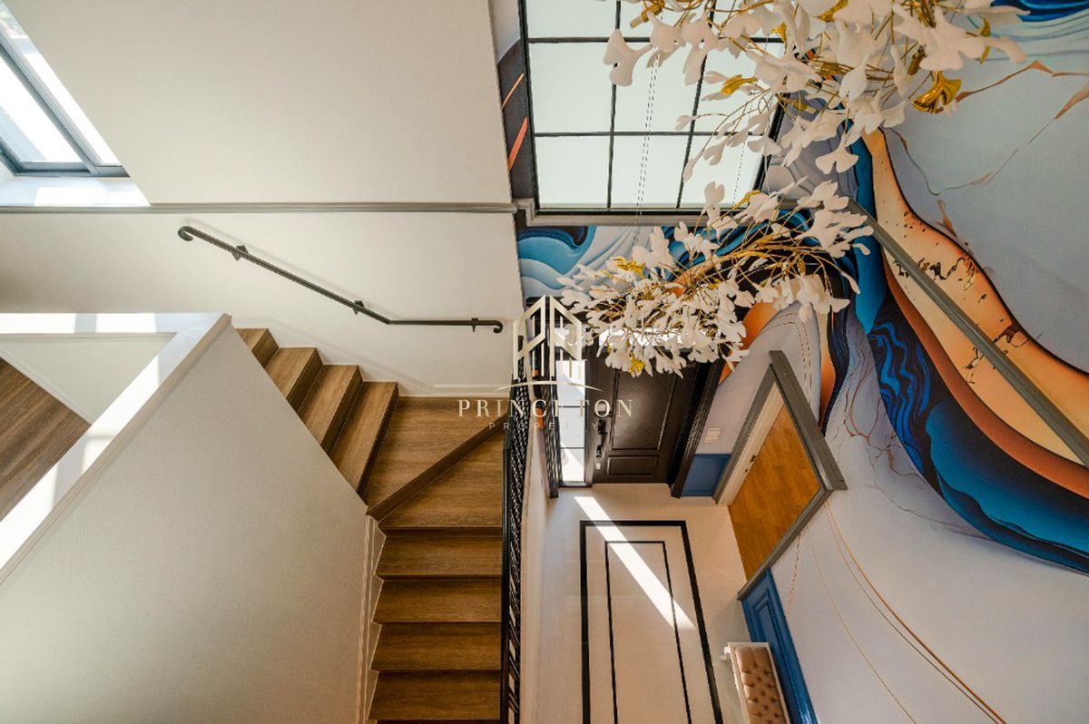 HousePattanakan, Srinakarin : Luxury House for Sale or Rent Nantawan Rama 9 New Krungthep Kreetha 📞092-4252445