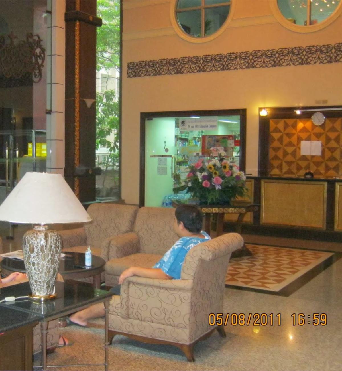 For SaleCondoRatchathewi,Phayathai : 03/04/2026, City life! Pathumwan Resort condo with 2 bedrooms near BTS Phaya Thai
Price 4.55 million THB with complete facilities! 0642748883