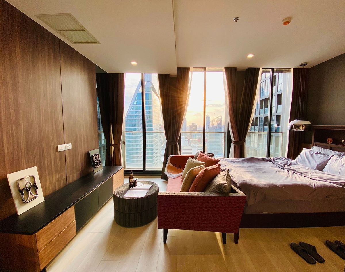For RentCondoWitthayu, Chidlom, Langsuan, Ploenchit : For rent condo Noble PloenChit 1 Bed fully furnished (S01-1770)