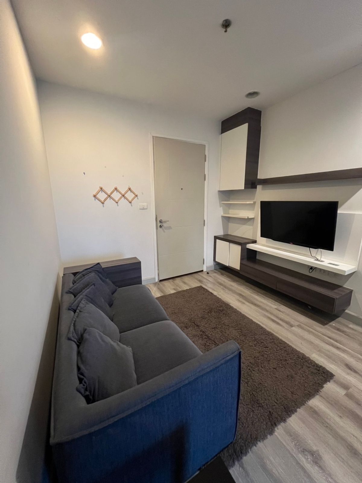 ให้เช่าคอนโดสาทร นราธิวาส : Centric Sathorn - Saint Louis (เซ็นทริค สาทร - เซนต์หลุยส์) for Rent (1bed1bath 35sqm)